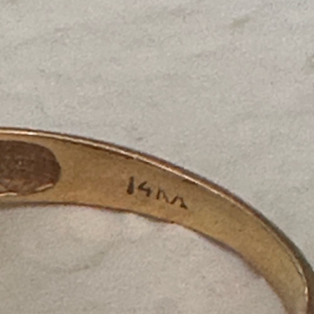 Beautiful 14k & .5 diamond vintage 80s cocktail ring - Picture 5 of 17